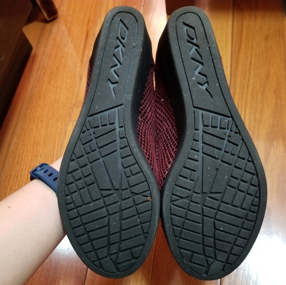 DKNY Red Wedges - Picture 3 of 4